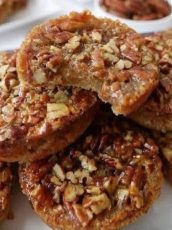 Sourdough Pecan Pie Oatmeal Cookies