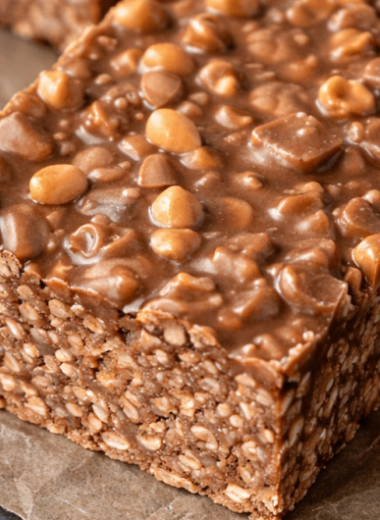 No-Bake Chocolate Peanut Butter Crunch Bars